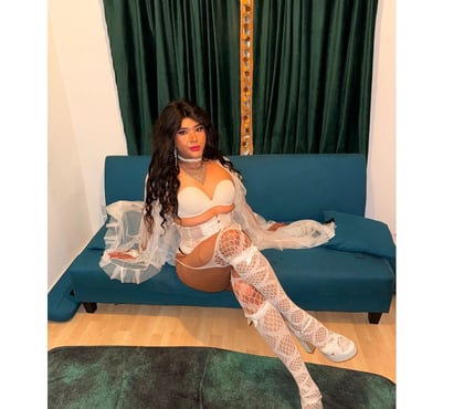 Photos for LATINA GIRL ROMINA