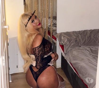 Trans Escorts New Cross South East London - Photos for Donatella Wild Brasilian discreet private flat