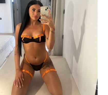 Escort Leeds City Centre Leeds - Photos for Spanish girl 💯best owo💦 no rush‼️