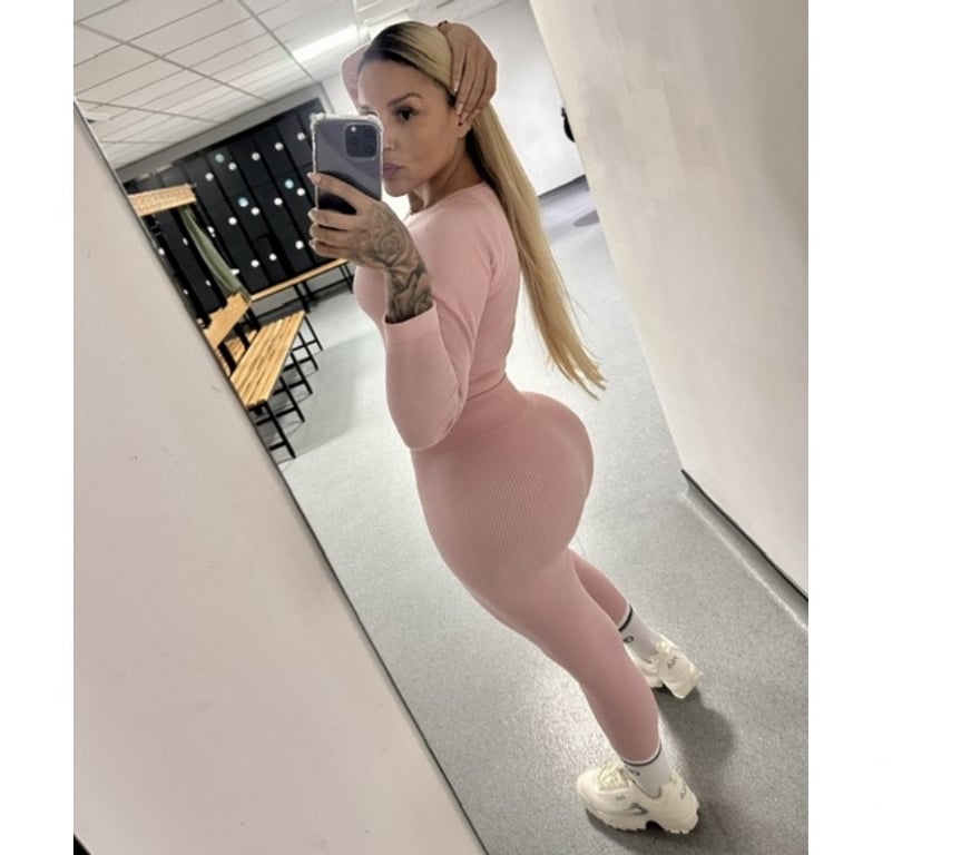 Escorts West Midlands Birmingham - Photos for Aline famous in Brazil🇧🇷Real pic GFE