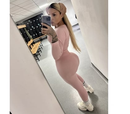  Escorts Birmingham City Centre Birmingham - Photos for Aline famous in Brazil🇧🇷Real pic GFE