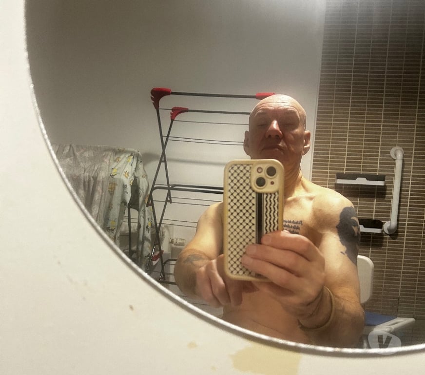 Gay Dating Glasgow Baillieston - Glasgow - Photos for Wheelchair User