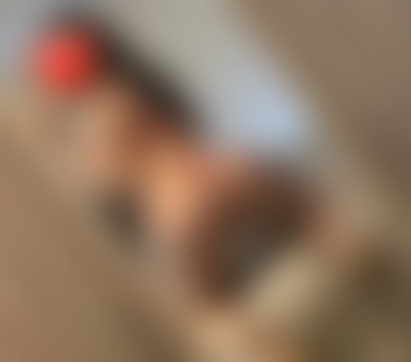 Escorts and Massages Peterborough City Centre Peterborough - Photos for Carla 🫦sexy girls l🚨outcall incall🚨