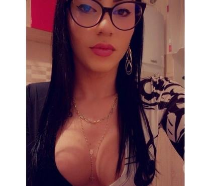 Escorts Watford Junction Station Watford - Photos for ♥️EMA-TRANS-GIRL ♥️