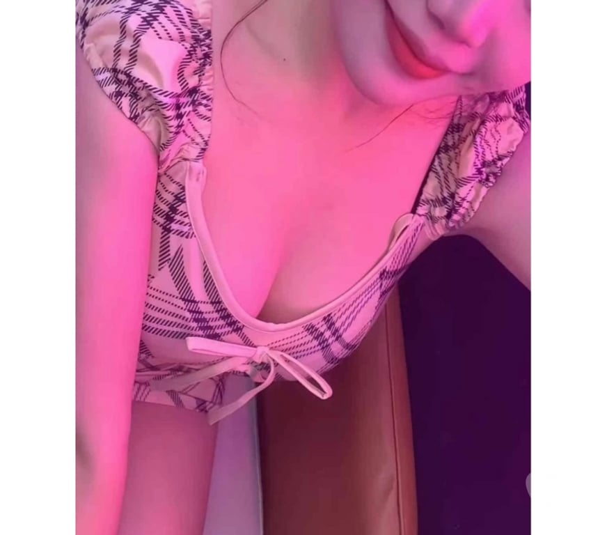 Escorts Reading Reading Town Centre - Reading - Photos for Perfect Asian Chinese relaxation massage-best enjoyment