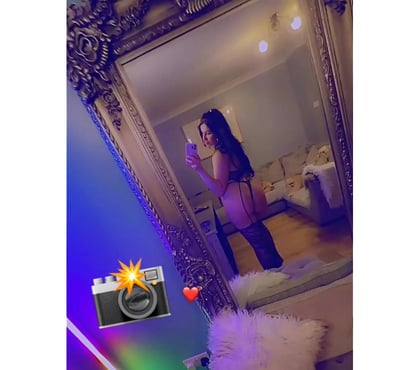 Photos for 👅 ULTIMATE GODDESS 💦😈