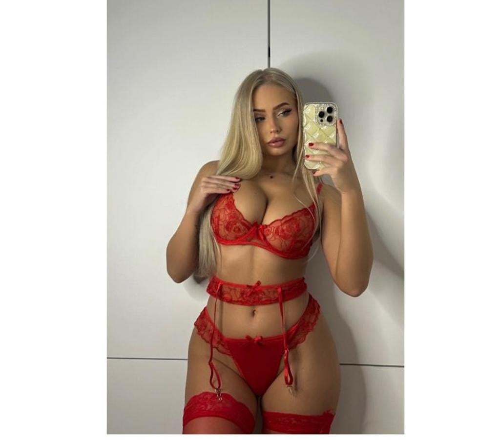 Escorts Essex Thurrock - Essex - Photos for Blonde Lexy Vip 🖤Only Outcalls 🖤Essex