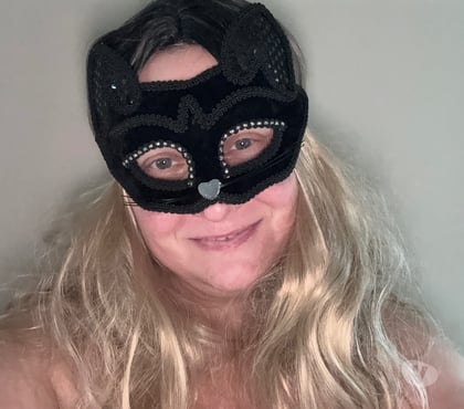 Adult Entertainment Brentwood Station Brentwood - Photos for Video call fun, pictures.