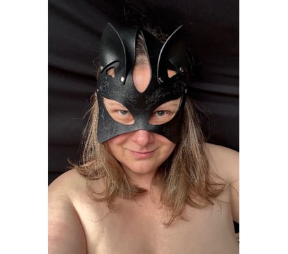 Adult Entertainment Brentwood Station Brentwood - Photos for Video call fun, pictures.