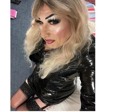 Transsexual Escorts Greenhithe Dartford - Photos for Tgirl girlfriend experience - sub or domm