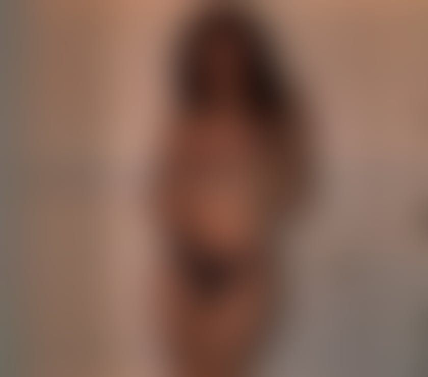 Escorts West Sussex Crawley - Photos for DELICIOUS & HORNY BRUNA 👅 CRAWLEY PARTYYY 🥳