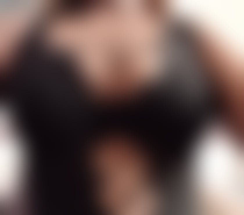 Escorts West Midlands Birmingham - Photos for Mature chocolate delight.