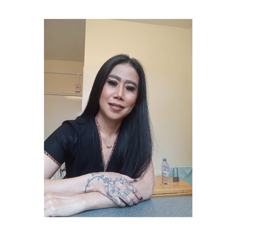 Escorts Staffordshire Stafford - Photos for Ida Thai Massage - Wolverhampton Road