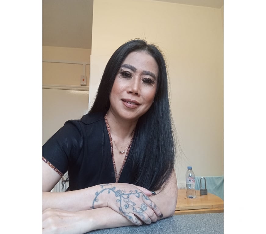 Escorts Staffordshire Stafford - Photos for Ida Thai Massage - Wolverhampton Road
