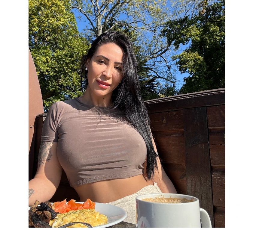 Escorts North West London Colindale Station - North West London - Photos for NEW BRAZILIAN GIRL COLINDALE