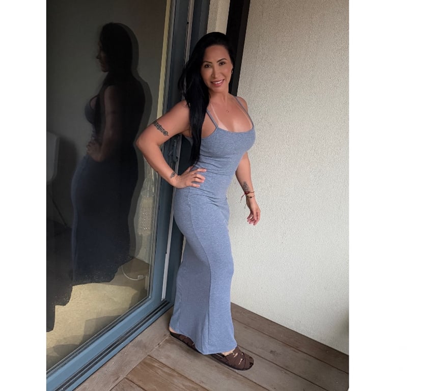 Escorts North West London Colindale Station - North West London - Photos for NEW BRAZILIAN GIRL COLINDALE