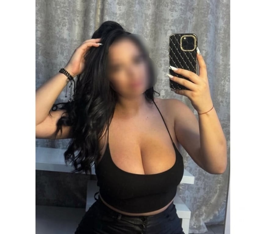 Escorts Aberdeen Aberdeen City Centre - Aberdeen - Photos for 💜Selena best💜 girl in town💯strap on toys💜