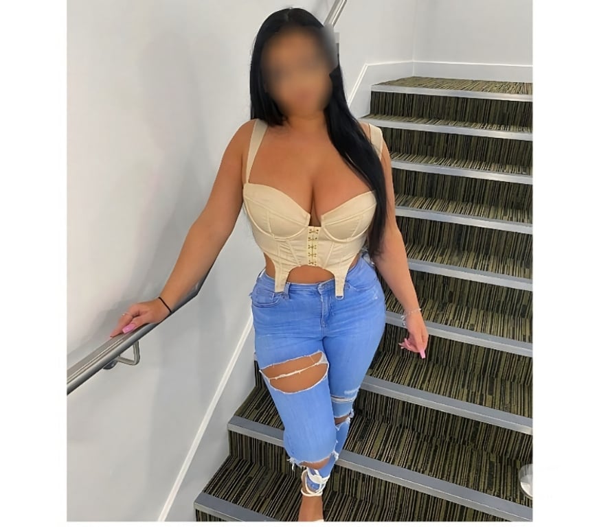 Escorts Aberdeen Aberdeen City Centre - Aberdeen - Photos for 💜SELENA PARTY GIRL💜 IN ABERDEEN 07459815636