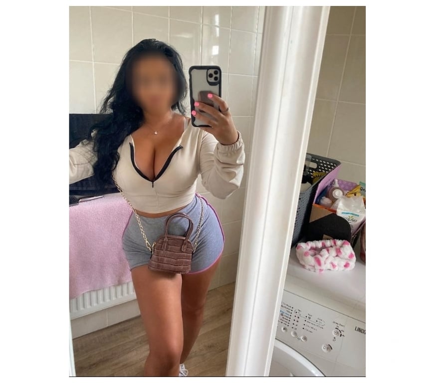Escorts Aberdeen Aberdeen City Centre - Aberdeen - Photos for 💜SELENA PARTY GIRL💜 IN ABERDEEN 07459815636