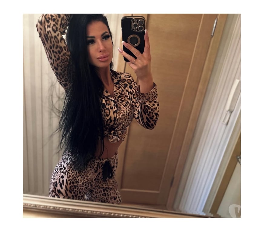 Adult Entertainment Merseyside Liverpool - Photos for Ready for real conversation