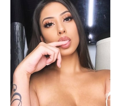 Mixed-Race Escorts Mayfair Central London - Photos for Keira – Confident, Seductive & Sweetly Addictive 🔥