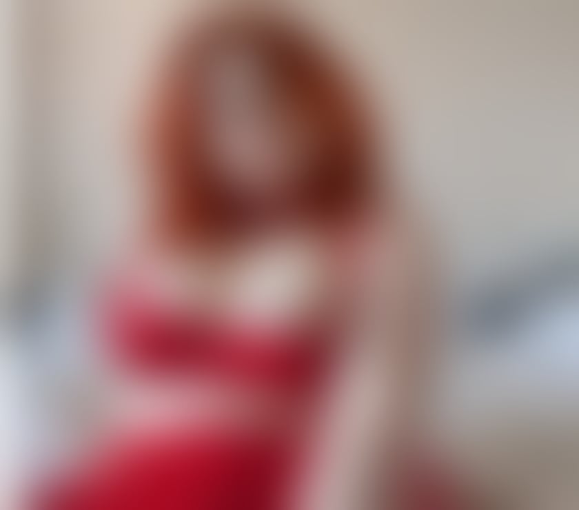 Escorts Lincolnshire Lincoln - Photos for Chubby redhead pierced tattooed