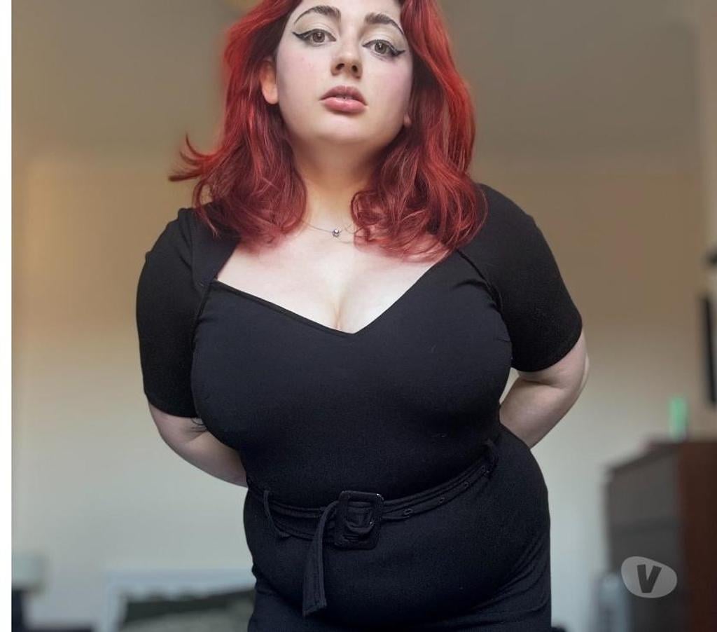 Escorts Lincolnshire Lincoln - Photos for Chubby redhead pierced tattooed