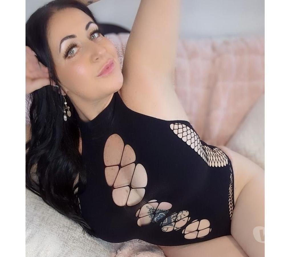 Escorts Greater Manchester Trafford - Photos for ***CLASSY, WELL SPOKEN, BUSTY MILF***