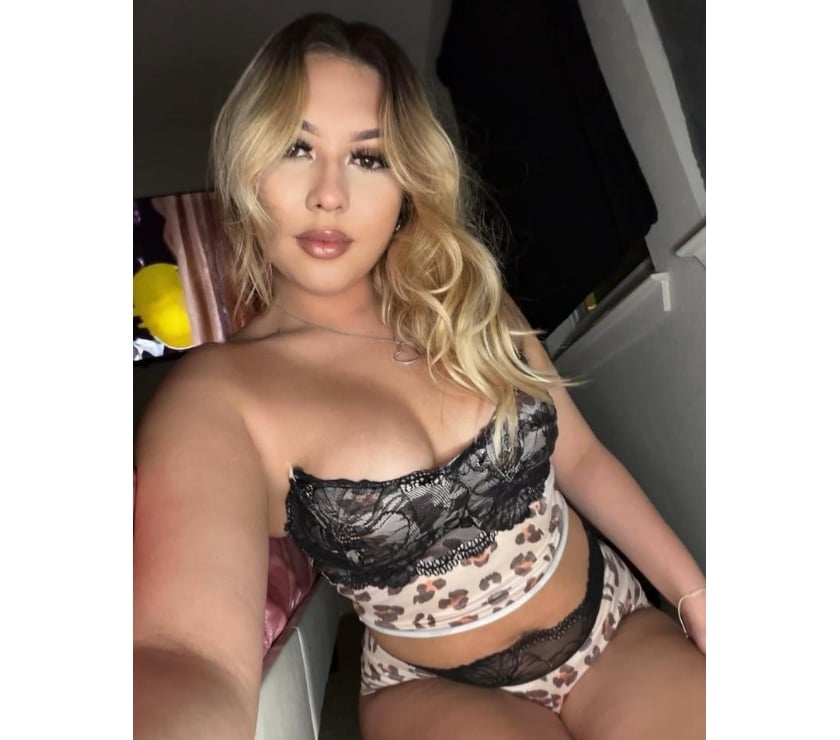  Escorts & Erotic Massage Bow East London - Photos for 🖤 CURVY GIRL 🖤 NEW IN TOWN 🖤 BEST SERVICE💦💦