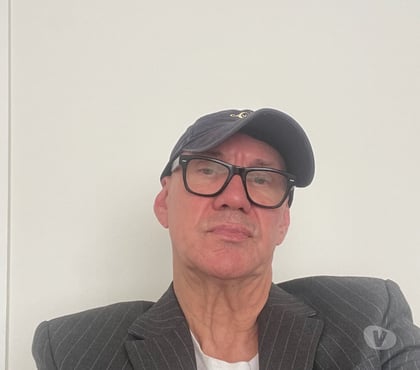 Gay Dating Crosshill Glasgow - Photos for Fit muscled older for slim 18-32