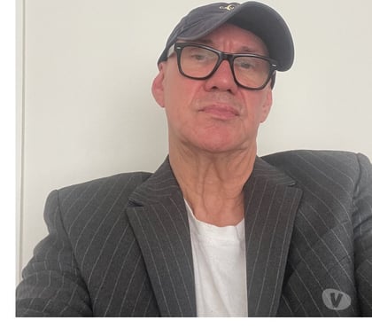 Gay Dating Crosshill Glasgow - Photos for Fit muscled older for slim 18-32