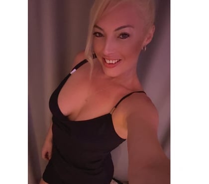 Escorts Leicester City Centre Leicester - Photos for 🔥 NEW & NAUGHTY! 💋 PLAYFUL & READY FOR FUN 😈