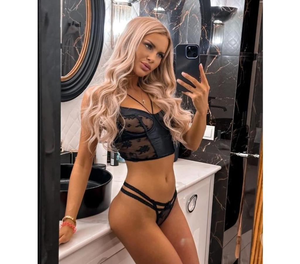 Escorts Belfast Belfast City Centre (South) - Belfast - Photos for 💥🍓Naughty Elly🍓Sensual🍓Red Hot🍓PARTY🔞