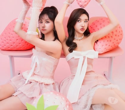 Escorts Reading Town Centre Reading - Photos for 🌸 NEW 🌸 Japanese DUO Escort💕in Reading