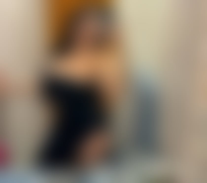 Escort Reading Town Centre Reading - Photos for Party Girl🥂Sexy Boobs🍒🍭Come true🍯