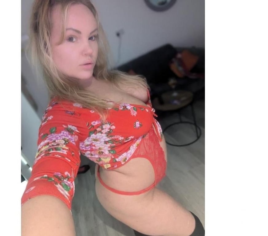 Escorts West Yorkshire Leeds - Photos for ArabellaPink 🩷Half IRISH natural beauty 💕No rush🩷