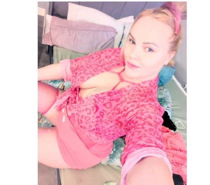 Escorts and Massages Leeds City Centre Leeds - Photos for ArabellaPink 🩷Half IRISH natural beauty 💕No rush🩷