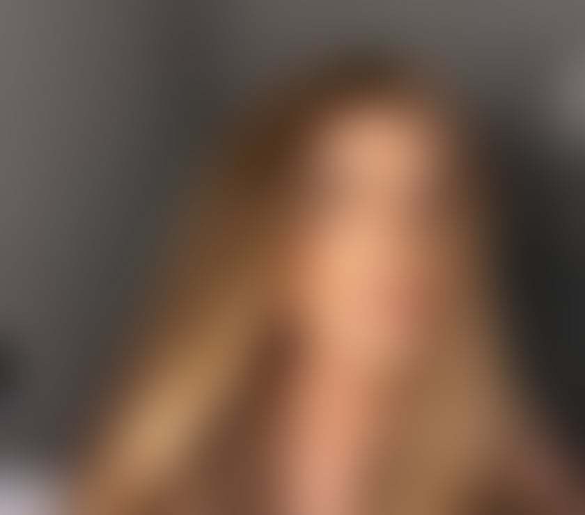 Trans Escorts Leeds City Centre Leeds - Photos for Mylla AVL NOW 😈😈