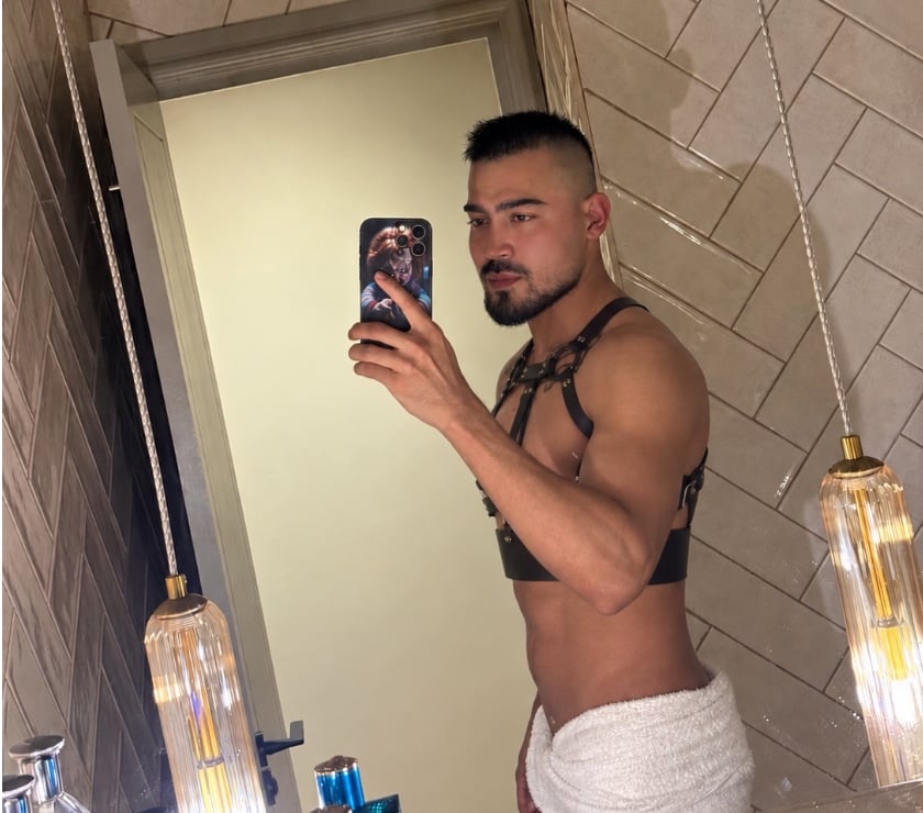  Gay massage East London Bromley - East London - Photos for Camilo available 24 hours 07899031585