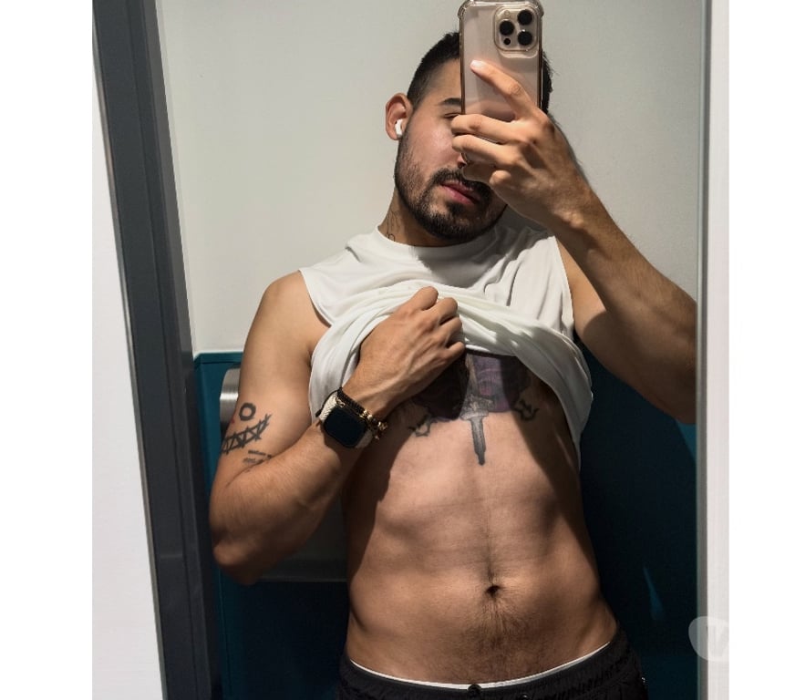  Gay massage East London Havering - Photos for Camilo and Martin available 24 hours 07899031585