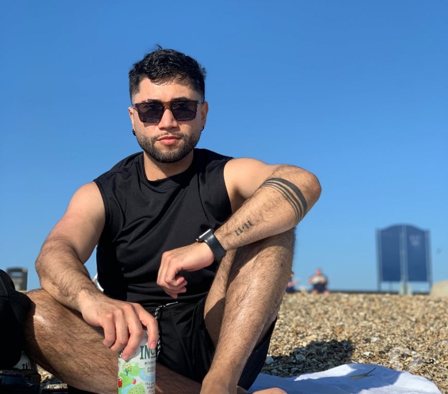 Gay massage Essex Thurrock - Essex - Photos for Camilo and Martin available 24 hours 07899031585