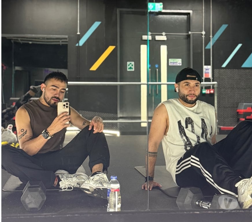  Gay massage Essex Thurrock - Essex - Photos for Camilo and Martin available 24 hours 07899031585