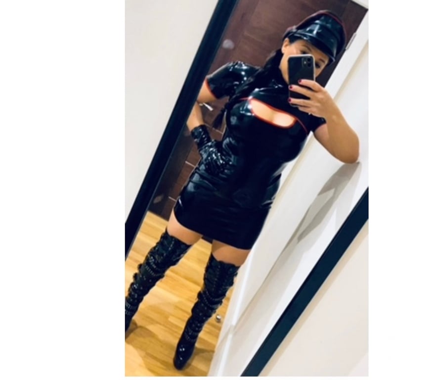 Escorts Reading Reading Town Centre - Reading - Photos for Mistress Meduza BDSM WS latex PVC feet