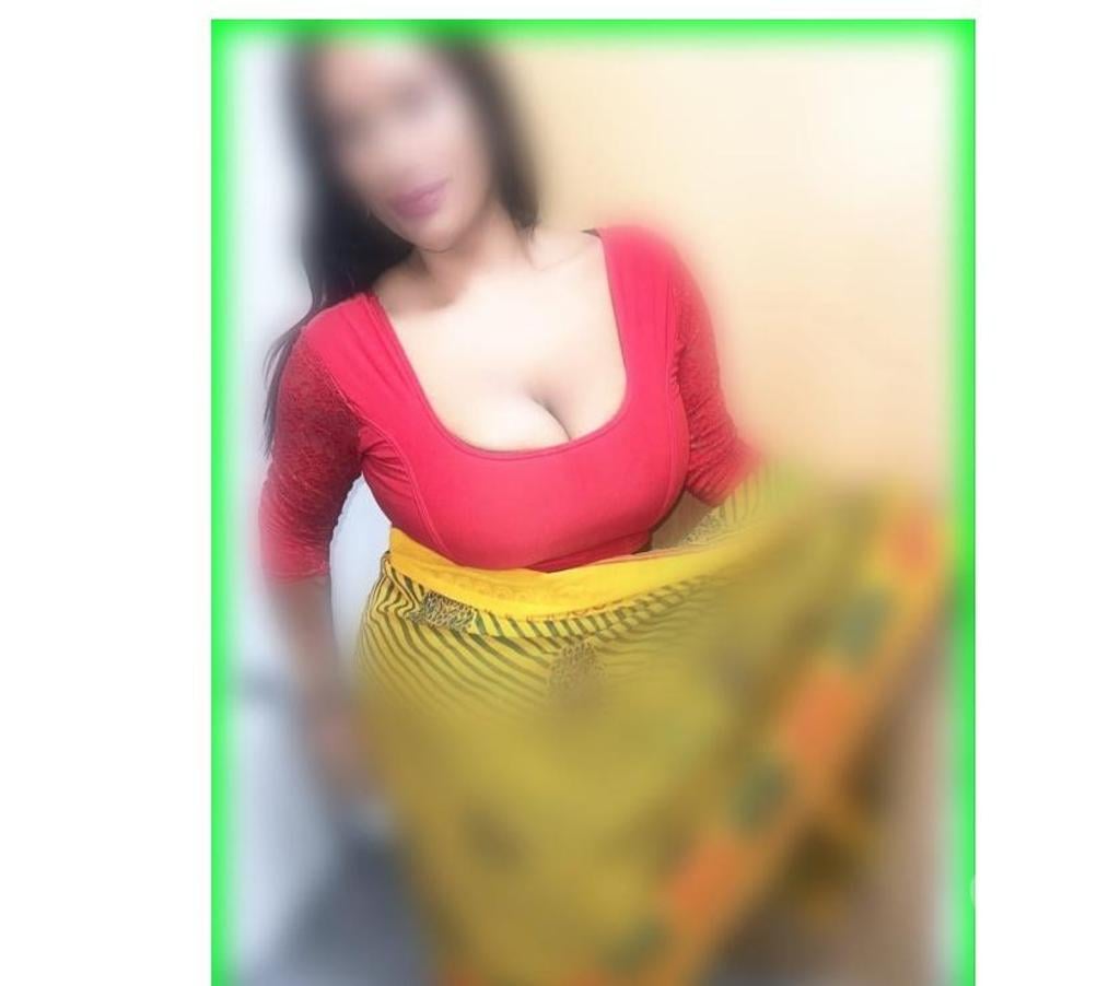Escorts West Midlands Birmingham - Photos for IM RANISRI NEW TO BIRMINGHAM INDIAN TAMIL BIG BOOBS GIRL