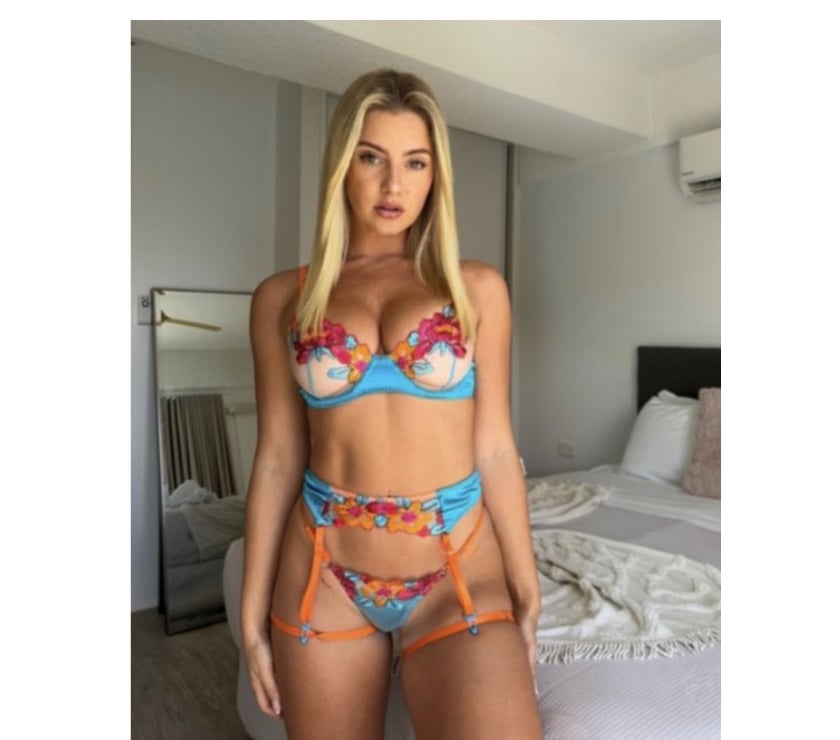 Escorts Reading Reading Town Centre - Reading - Photos for Hello I’m Alice hot girl here 💕