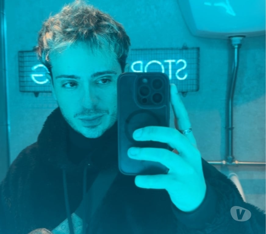  Gay massage South East London Southend - South East London - Photos for Andrew_Naughty XXL