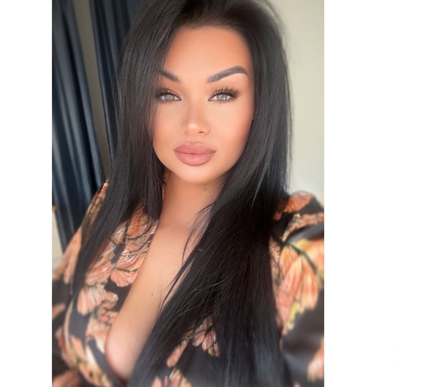 Escorts East London Redbridge - Photos for SILVIA🔥HOT BRUNETTE 🔥100% real 🫦