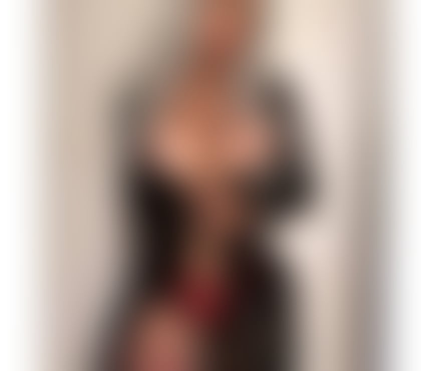 Trans Escorts East London Poplar - East London - Photos for Put your tool between my melons and water them !