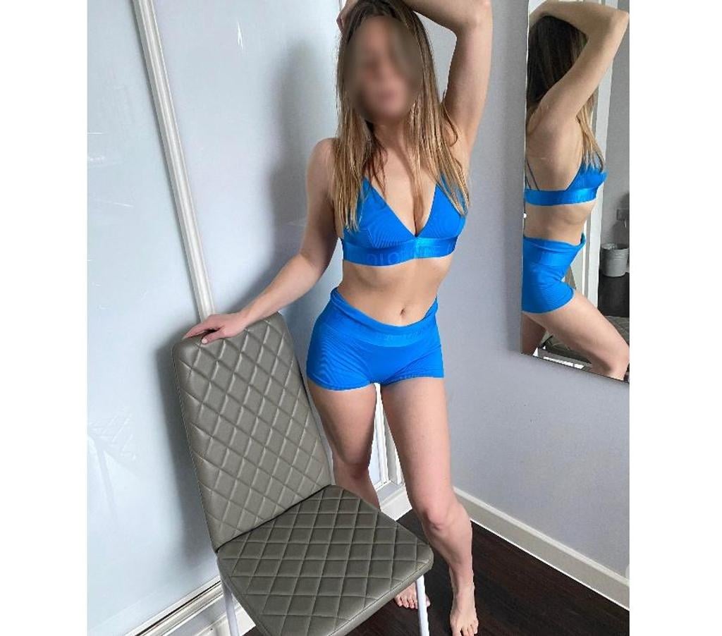 Escorts West London Hillingdon - Photos for Sexy Petite Angela