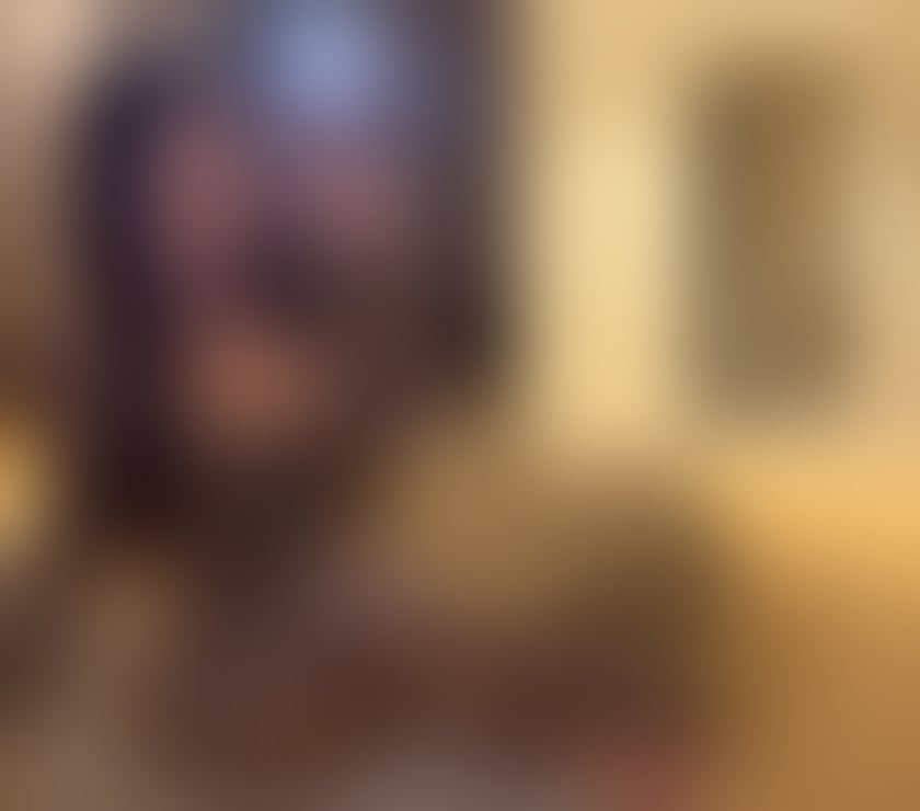 Escorts Surrey Reigate and Banstead - Photos for Genuine party girl. Outcall only